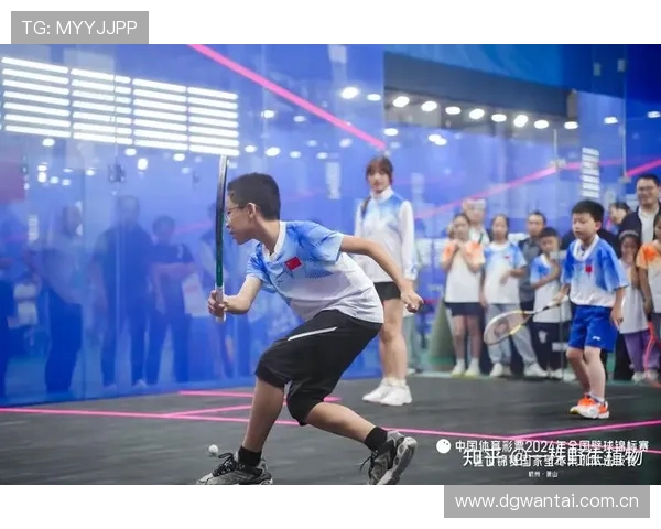 藤球运动中的脚部控制技巧与运动表现提升探讨 藤球运动中的脚部控制技巧与运动表现提升探讨