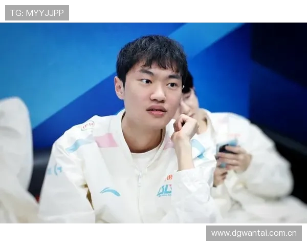 Photic女枪9 0 6超神发挥 率IG力克LGD首局斩获MVP